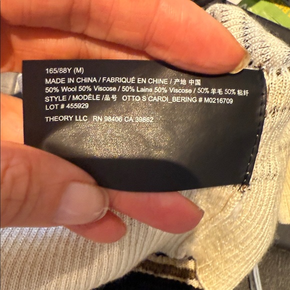 Theory Women's Otto Cardigan - NWT - Picture 4 of 5